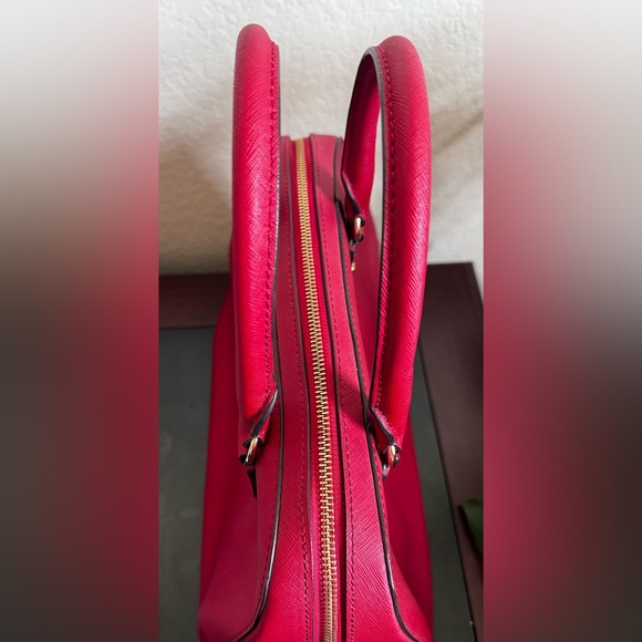 Authentic Michael Kors Saffiano Leather Red Satchel Bag - Picture 4 of 7